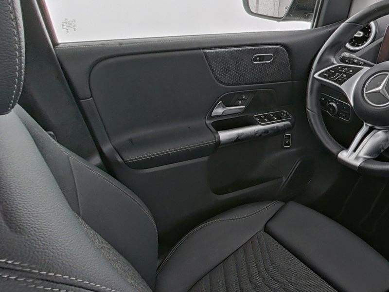 mercedes-benz classe b 200 d automatic