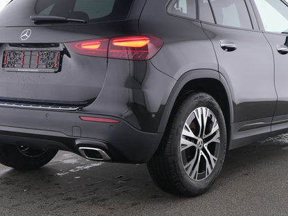 MERCEDES-BENZ GLA 180 d