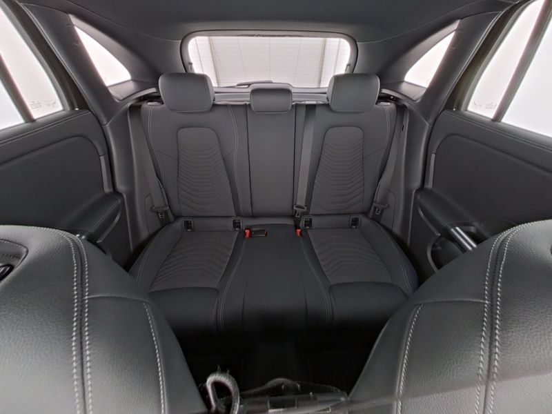 mercedes-benz gla 180 d